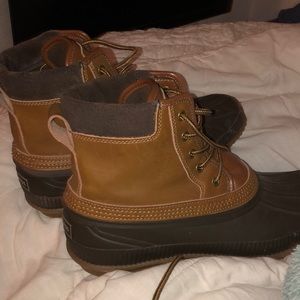 tommy hilfiger boots